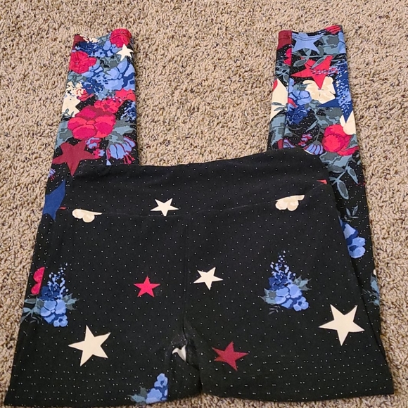 Lularoe stars,flower, polka-dot leggings ONE SIZE - Picture 2 of 3